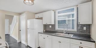 Move-In Ready 3-Bedroom Home with Updated Kitchen & Central A/C Gallery 1