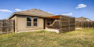 503 Hawthorn Drive Gallery 3