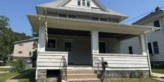 Available August 1st, 4 bedroom, 2 bathroom, Off Street Parking Included! Gallery 1