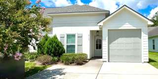 Elegant Townhouse in StoneLake Village – Stylish 3BR/2BA with Garage & Patio Gallery 3