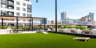 Glasshouse Pittsburgh Gallery 25