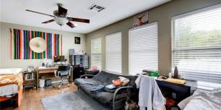 4500 Avenue C #B Gallery 10