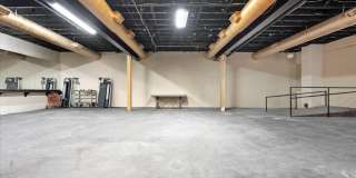 1011 GREENMOUNT Avenue Gallery 7