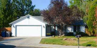 Charming & Private 3BR/2BA Home in a Quiet Cul-de-Sac! Gallery 1