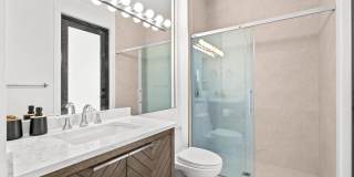 2514 Windsor Way Court Gallery 21
