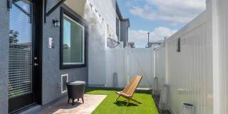 Zenn Skyview Gallery 39