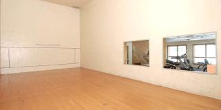 45-D QUEEN NEVA Court Gallery 28