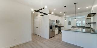 5550 North 16th Street Gallery 17