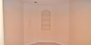 600 EDELEN STATION Place Gallery 3