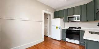 100 PAPWORTH Avenue Gallery 8