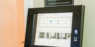 Signature Pointe Gallery 48