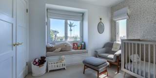 MODERN ARCHITECTURE W/ BEACH CHARM: BRIGHT & AIRY, 4BR3BA, 2-STORY HOME W/ OPEN & BRIGHT LIVING SPACE & LARGE YARD W/ DECK & JACUZZI LESS THAN A BLOCK TO LMU, CLOSE TO PARK, SHOPPING, LAX & 10 MINS TO BEACH! Gallery 29