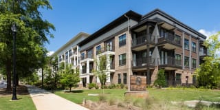 Echo at North Point Center Gallery 31