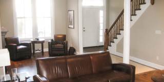 3319 North Southport Ave. Gallery 2