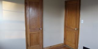 907 North Grant Street Gallery 11