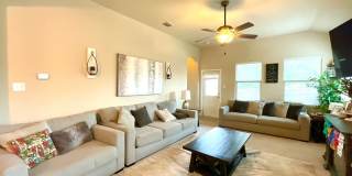 *COMING SOON* Modern Home with Fenced Backyard, Community Pool & Playground! Gallery 16