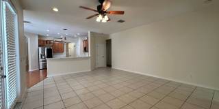 Stunning 5 Bedroom Home with Screened Pool & 3-Car Garage Gallery 6