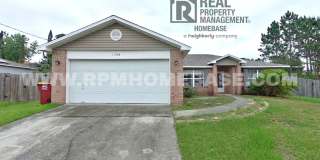 Charming Pet-Friendly Home with Fresh Updates in South Crestview Gallery 1