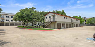 Artisan Apartments & Shops Gallery 68