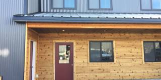 Fully Furnished Cozy Unit in Four Corners! Gallery 1