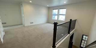Stunning and spacious 4.5 bedroom, 3 bathroom home located in Morgan Hill Gallery 14