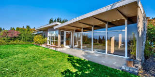 Edmonds Bowl Three Bedroom Gallery 1
