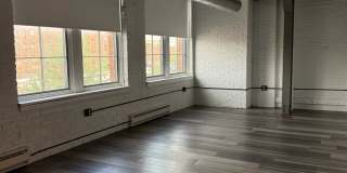 Oak Knitting Mill Apartments – Franklin Square Available Gallery 25
