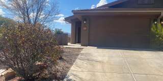 Shadow Mountain duplex Gallery 1