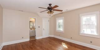 3 bed / 2 bath ~ Just minutes from CofC and MUSC Gallery 5