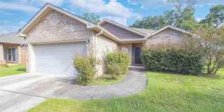 1468 Surrey Loop Gallery 1