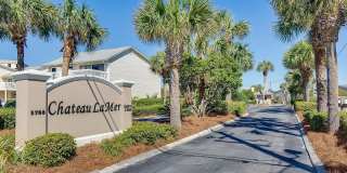 Beautiful Condo with Beach Front Access **20% off 1st Month's Rent** Gallery 1