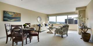 Kellogg Square Apartments Gallery 12