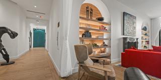 Leksa at Cityplace Gallery 22