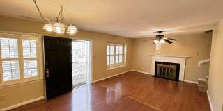 3 BR 2 Bath Townhome Gallery 8