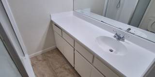 **Move In Special** 2 Bedrooms in the City of Redlands Gallery 15