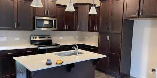 Room in 3 Bedroom Home at Mariners Ct Gallery 4