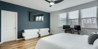 2596 NEABSCO COMMON Place Gallery 51