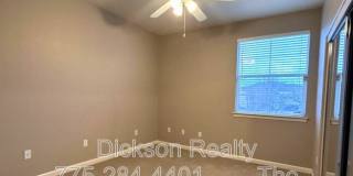 10691 Fire Poppy Circle Gallery 17