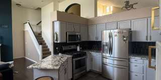 Move in Special- Beautiful Furnished 3 Bedroom/2.5 Bathroom Single Family Home with Flexible Lease terms. Gallery 34