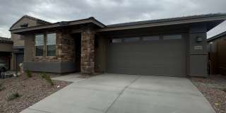 LIKE NEW 4 BEDROOM IN PEORIA Gallery 3