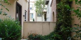 Exceptional 3 bed, 3.5 bath home in Irvine. Gallery 9