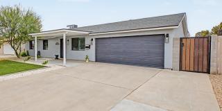 3701 E Ludlow Dr Gallery 23