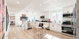 1338 West 35th Place - Co-Living 1338 West 35th Place - Co-Living Gallery 35