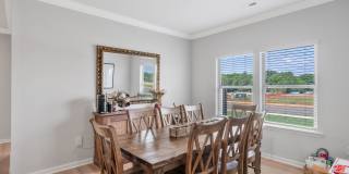 Like-new 4BR/3BA home in desirable St. Clair Place! Gallery 18