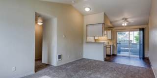 Willamette Falls Court Apartments Gallery 9