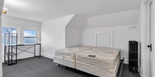3 Royal Place Gallery 19