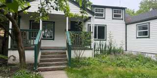 Home with Charm! Gallery 1