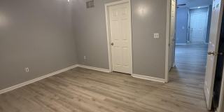 212 EAGLE RIDGE Court Gallery 7