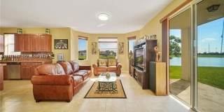 5271 SW 141st Ter Gallery 6