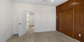 1807 S 9TH Street Gallery 14